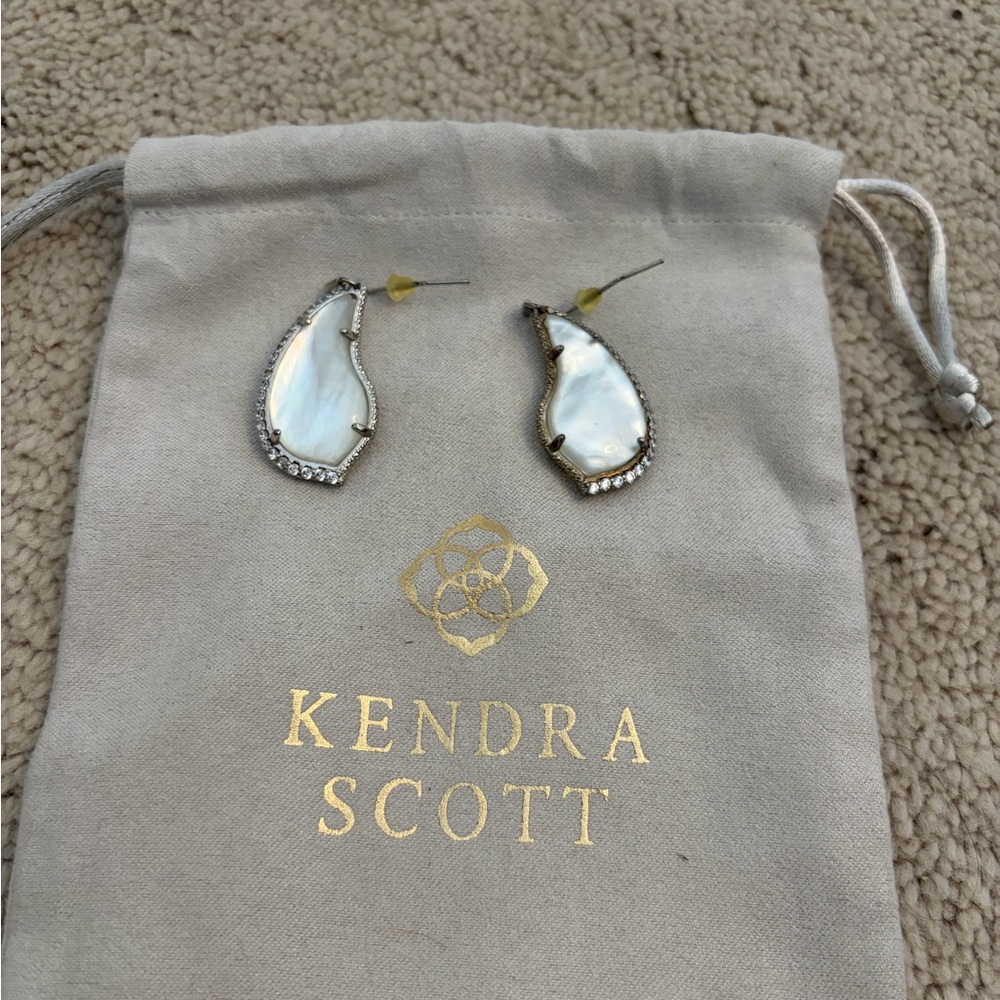 Kendra Scott Silver and Pearl Earrings
